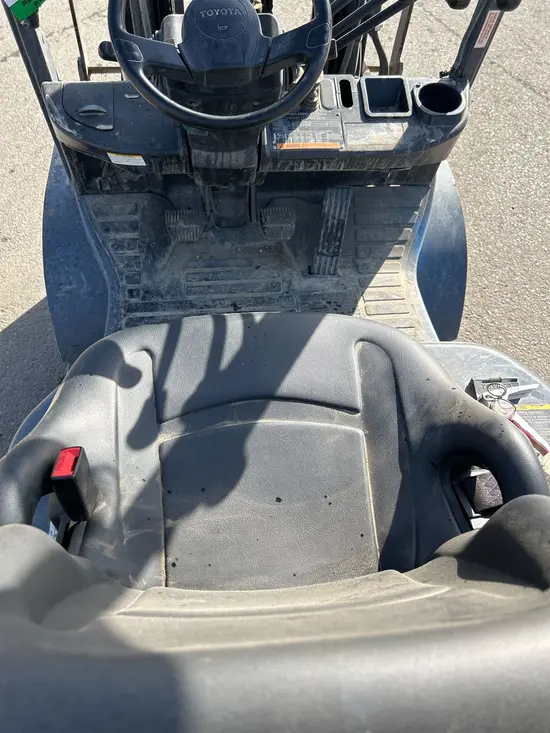 2018 Toyota 8FGU25 Warehouse Forklift