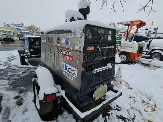 2017 Lincoln Electric VANTAGE 600SD Welder