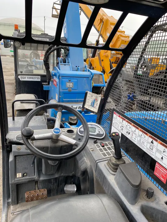2017 Genie GTH-5519 Forklift