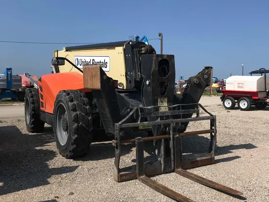 2016 JLG 1055 Forklift