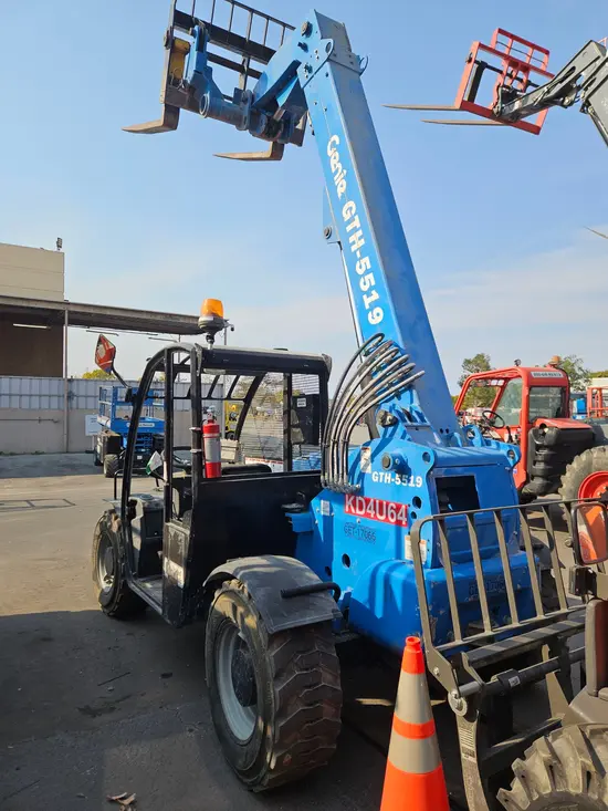 2017 Genie GTH-5519 Forklift