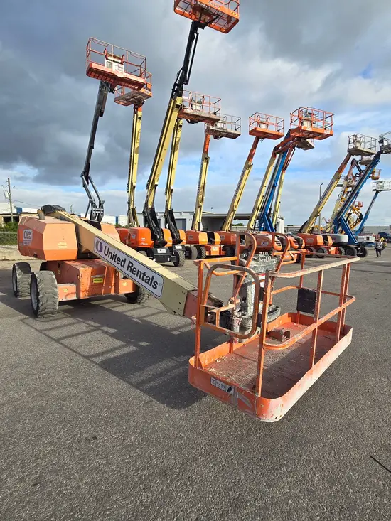 2017 JLG 600S Boom Lift