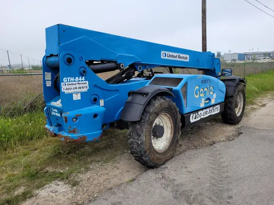 2015 Genie GTH-844 Forklift