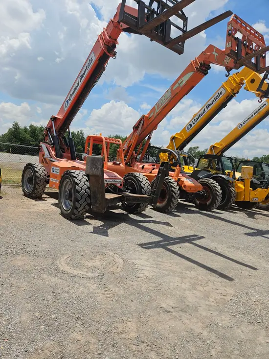 2015 SKYTRAK 10054 Forklift