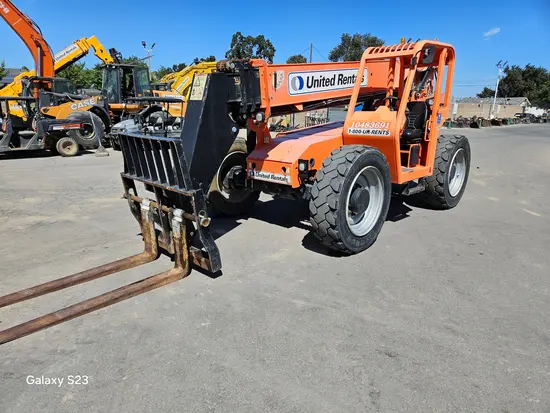 2016 SKYTRAK 6042 Forklift