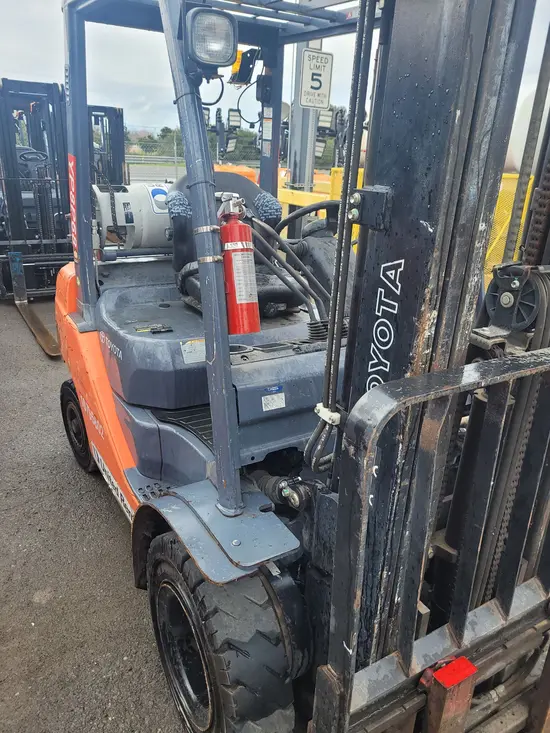 2018 Toyota 8FGU25 Warehouse Forklift