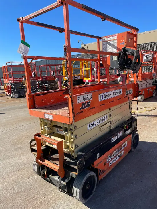 2017 JLG 1932R Scissor Lift