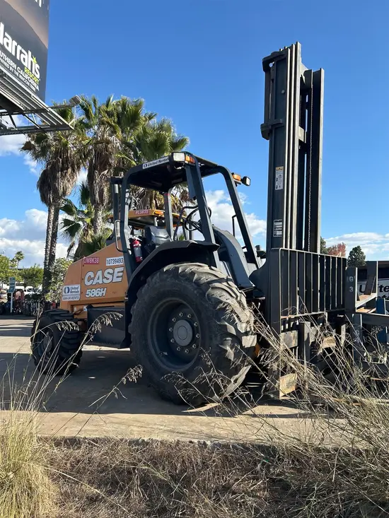 2018 Case 586H Forklift