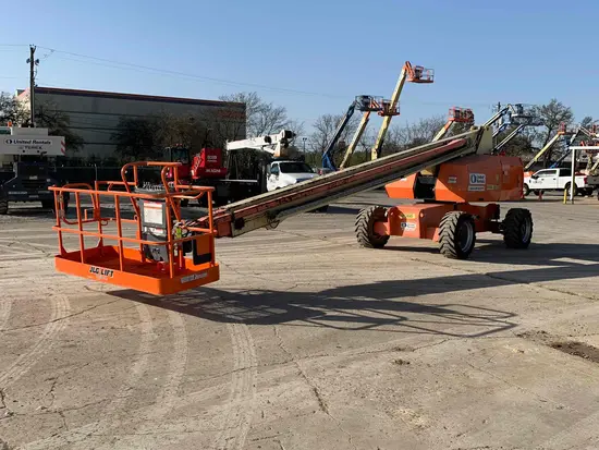 2013 JLG 800S Boom Lift
