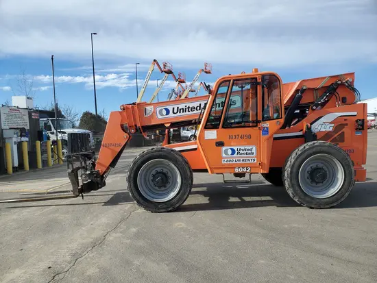2015 SKYTRAK 6042 Forklift