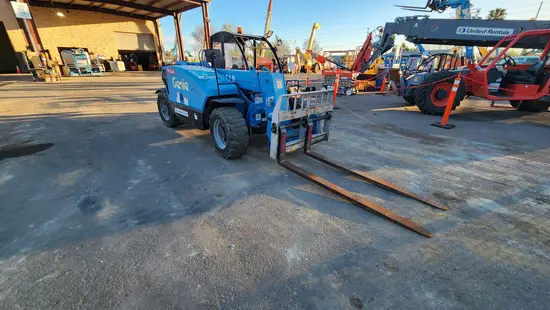 2017 Genie GTH-5519 Forklift