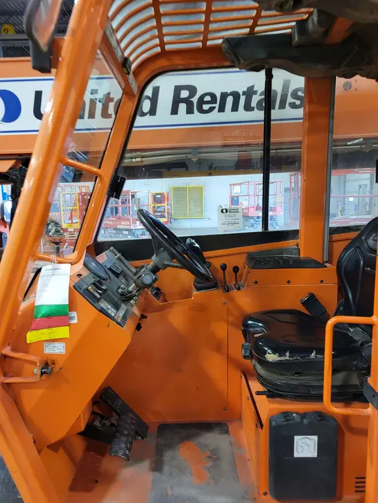 2016 SKYTRAK 8042 Forklift