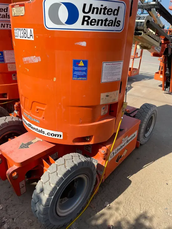 2016 JLG E300AJP Articulating Boom Lift