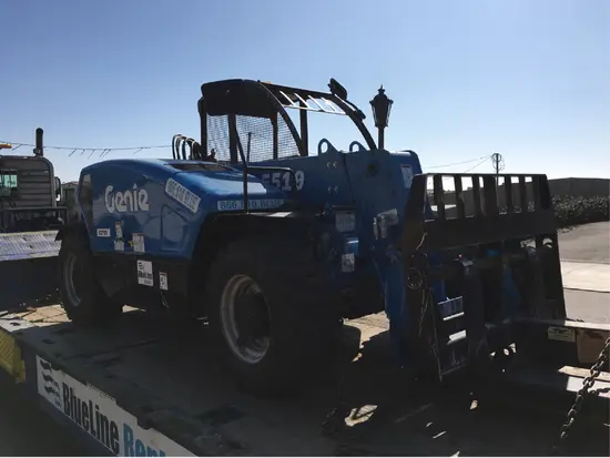2017 Genie GTH-5519 Forklift