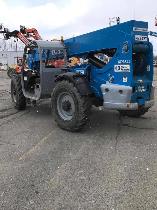 2014 Genie GTH-844D Forklift