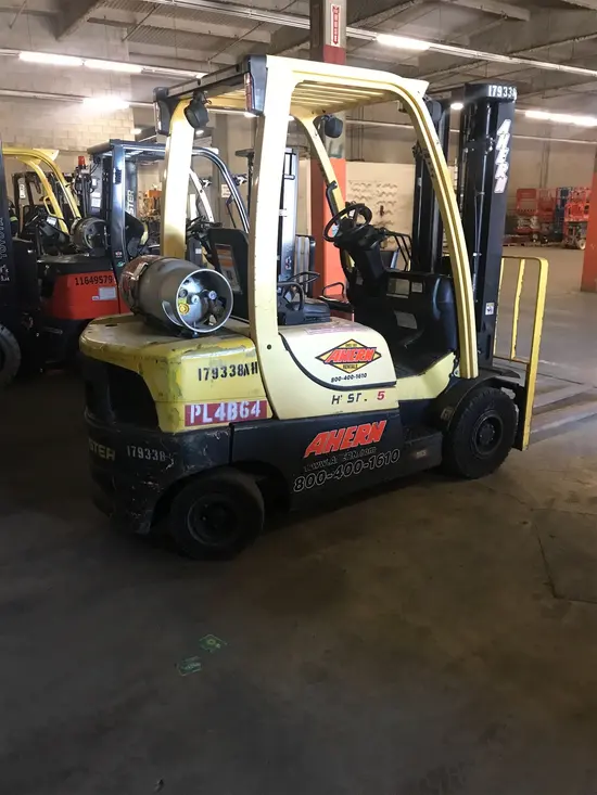 2016 HYSTER H50CT Warehouse Forklift