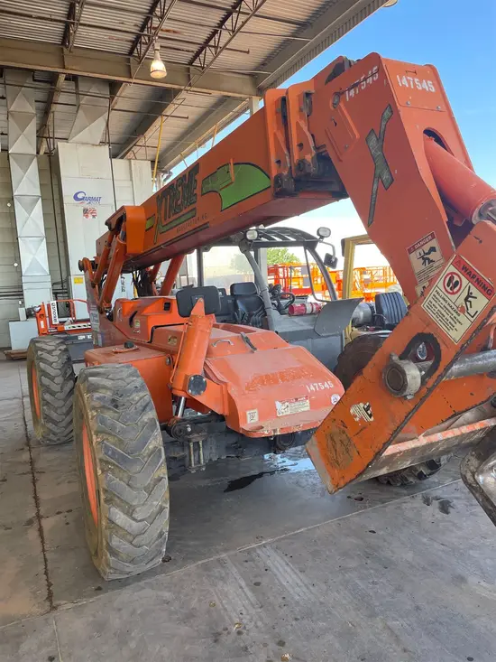 2014 XTREME XR842 Forklift
