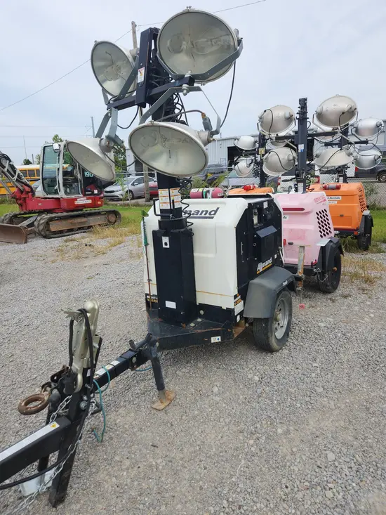 2017 Allmand NIGHT-LITE PRO Towable Light Tower