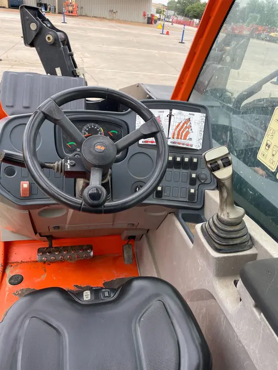 2016 JLG 1055 Forklift