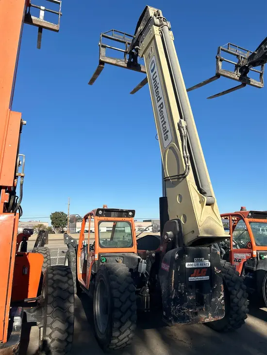2018 JLG 1255 Forklift