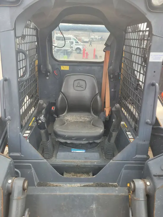 2017 John Deere 318G Track Loader