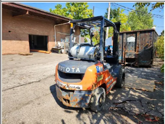 2018 Toyota 8FGU30 Warehouse Forklift