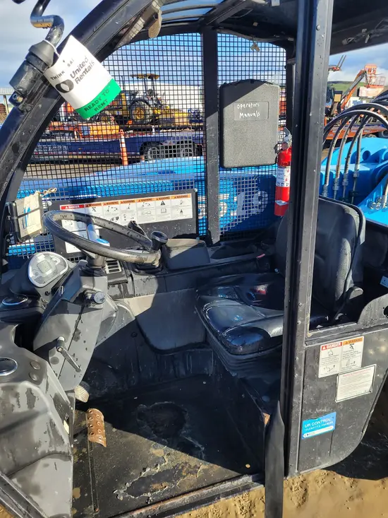 2017 Genie GTH-5519 Forklift