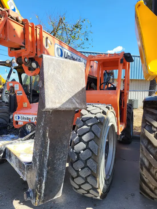 2015 SKYTRAK 10054 Forklift