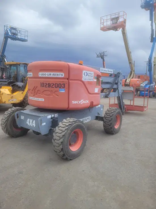 2014 Skyjack SJ46AJ Articulating Boom Lift