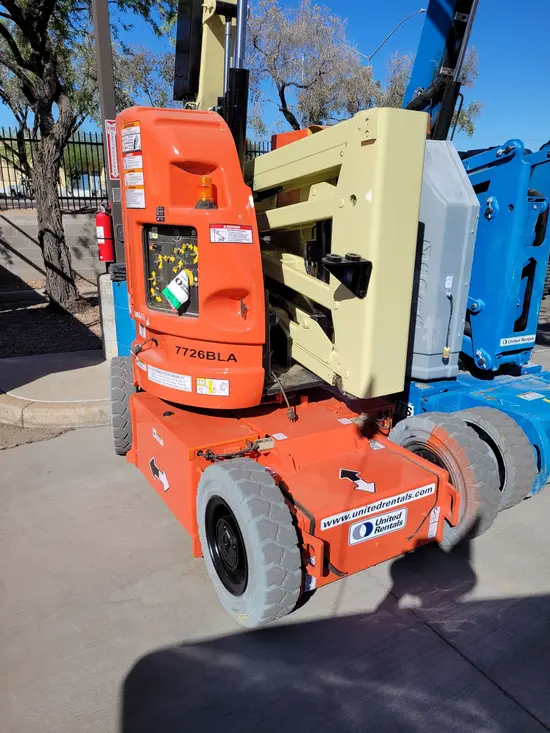 2014 JLG E300AJP Articulating Boom Lift