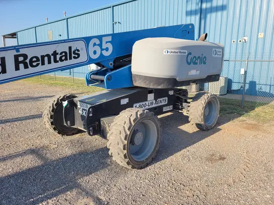 2015 Genie S-65 Boom Lift