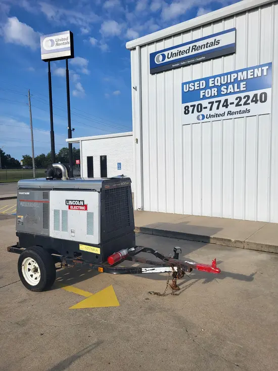 2017 Lincoln Electric VANTAGE 600SD Welder