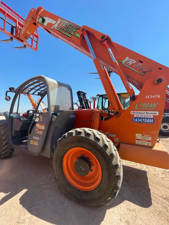 2014 XTREME XR842 Forklift