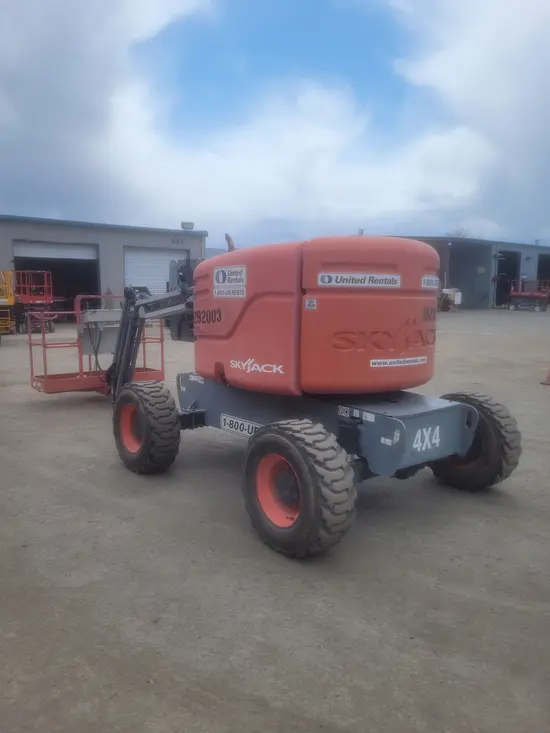 2014 Skyjack SJ46AJ Articulating Boom Lift