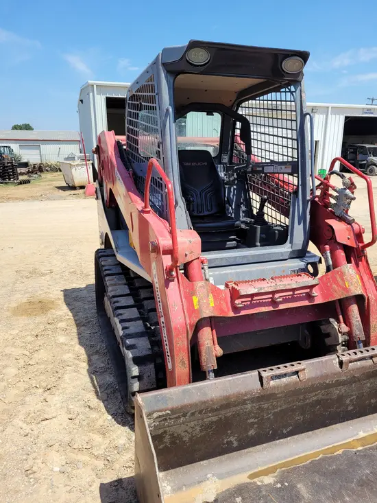 2018 Takeuchi TL10V2-R Track Loader