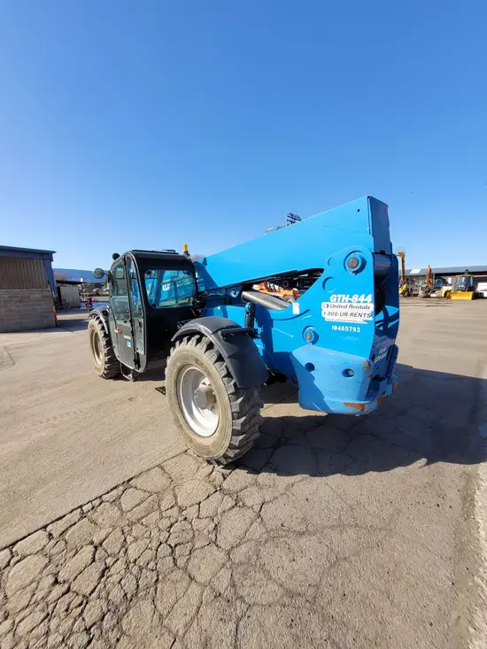 2016 Genie GTH-844 Forklift