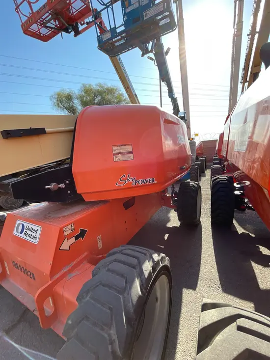 2017 JLG 660SJ Boom Lift