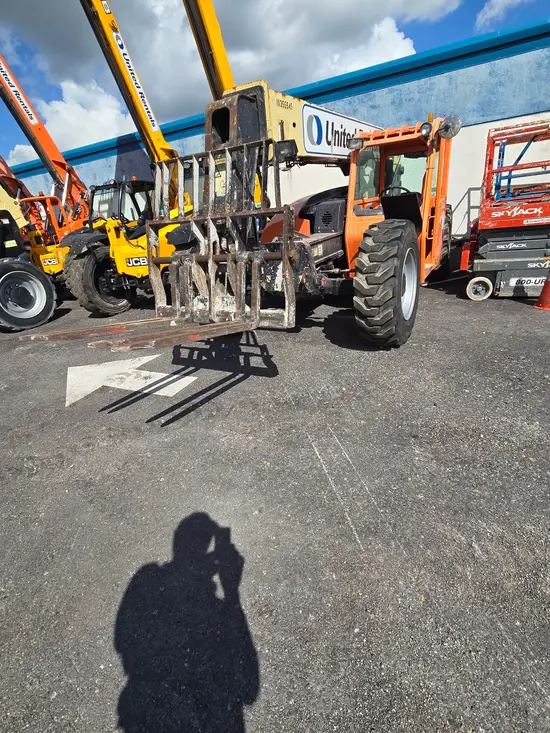 2015 JLG G6-42A Forklift