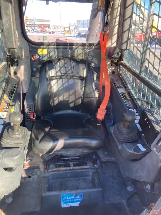 2017 John Deere 323E Track Loader