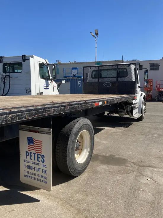 2016 Freightliner M2 106 STAKE