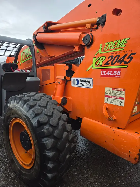 2017 XTREME XR2045 Forklift