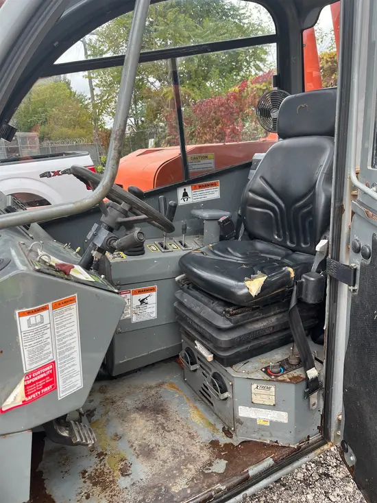 2015 XTREME XR842 Forklift