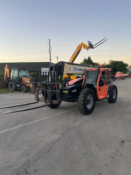 2016 JLG 642 Forklift