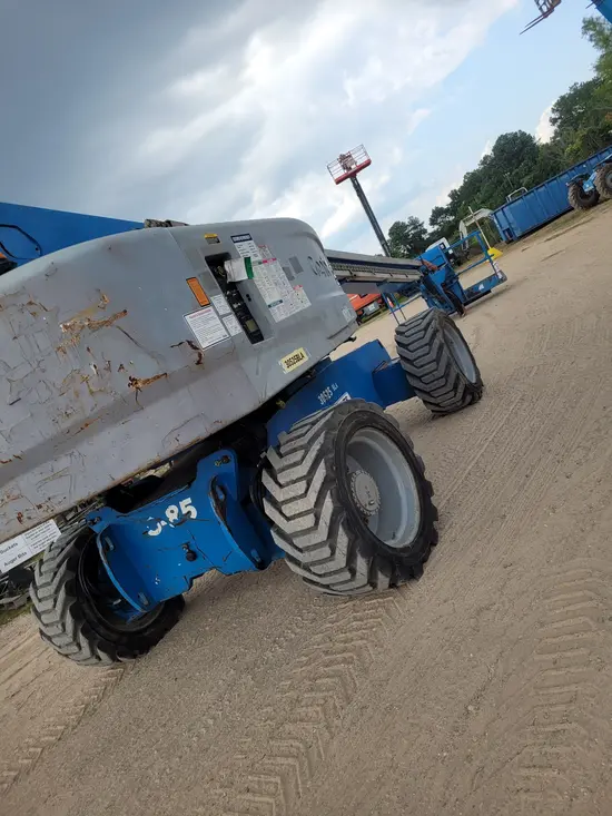 2016 Genie S-85 Boom Lift