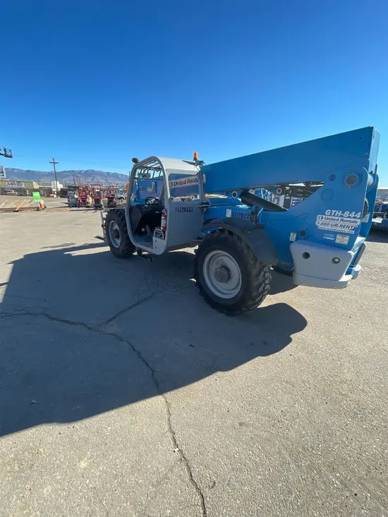 2014 Genie GTH-844 Forklift