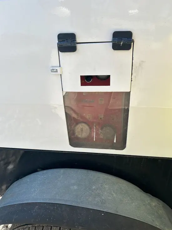 2016 ROTAIR D185T4F Air Compressor