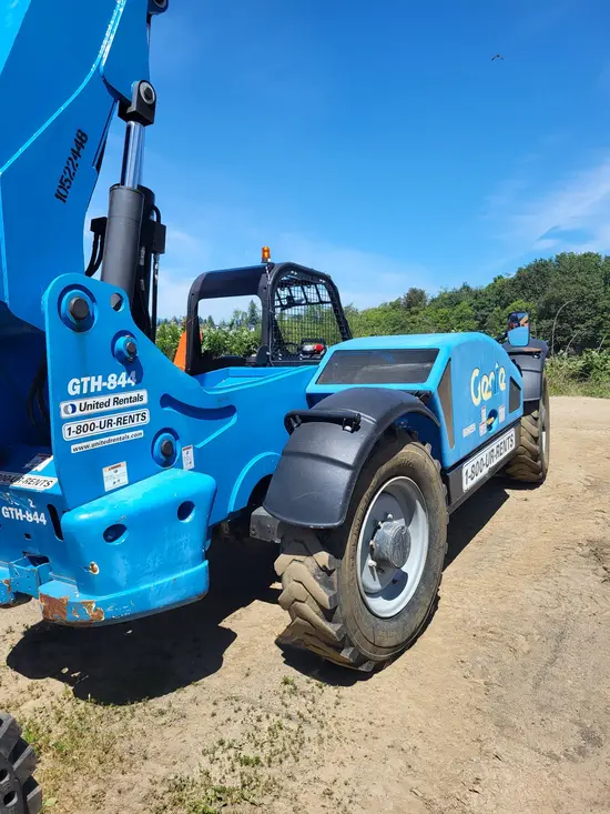 2016 Genie GTH-844 Forklift
