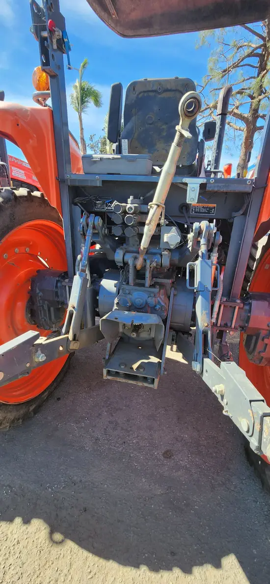 2019 Kubota M6H-101SHD Wheel Loader