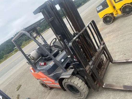 2018 Toyota 8FGU25 Warehouse Forklift