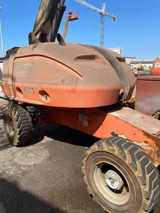 2013 JLG 400S Boom Lift